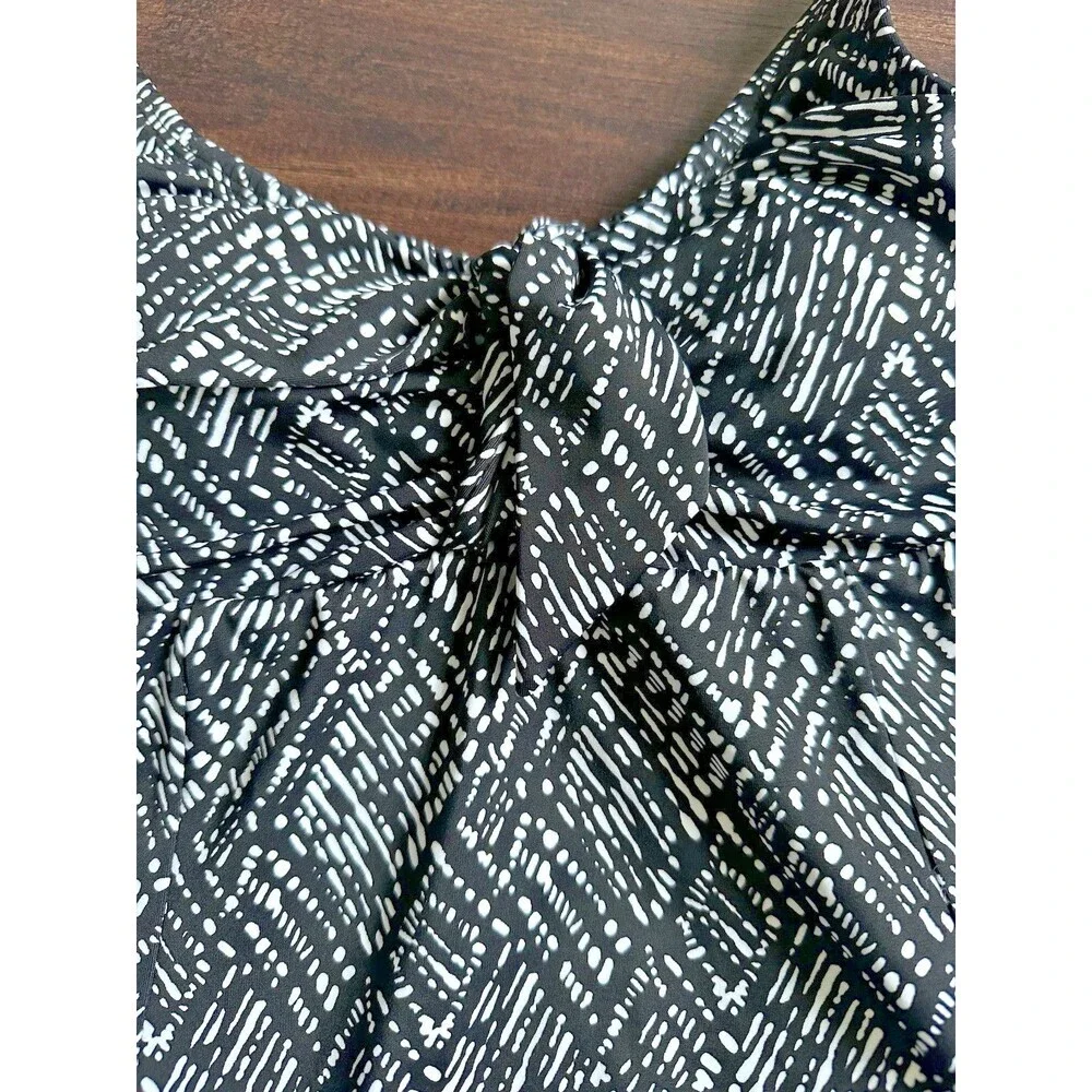 Swim Solutions Women's V-neck Abstract Bow Front  Swim dress Black & White 8 - Picture 5 of 11